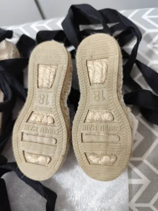 Espardeñas varias tallas beige y negro