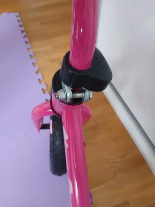 Bici sin pedales rosa Chicco