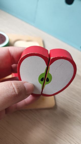 Puzzle 3d fruta para cortar de madera.