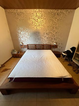 Base Tatami + 2 Mesitas + Colchón