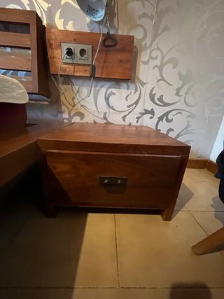 Base Tatami + 2 Mesitas + Colchón