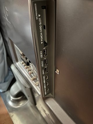 Televisor LG 42 42LB650V