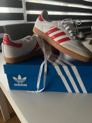 Zapatillas Adidas Samba Blancas y Rojas