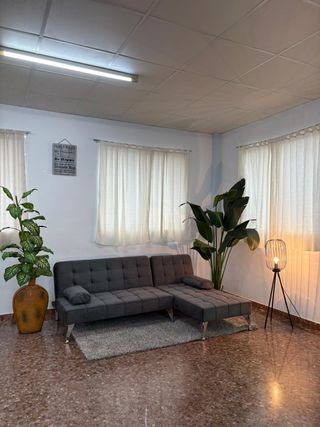 Sofá chaise longue gris tercipelo nuevo