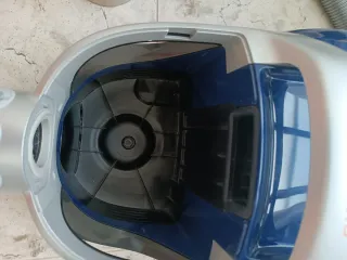 Aspirador Ciclónico AEG Ergoeasy HEPA