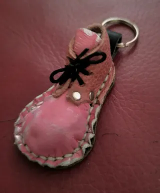 Llavero Bota Cuero Rosa