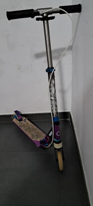 Patinete Morado Oxelo