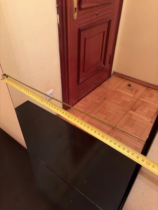 Mueble de entrada con espejo
