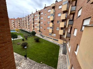VIVIENDA 96 m2 HARO con PISCINA +GARAJE y TRASTERO