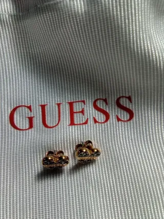 Pendientes Guess Corazón Dorados y Plateados