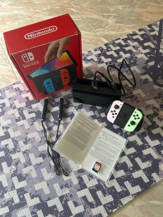 Nintendo Switch OLED + The Witcher 3