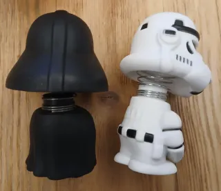 2 Mini Figure Star Wars con Molla Darth Vader