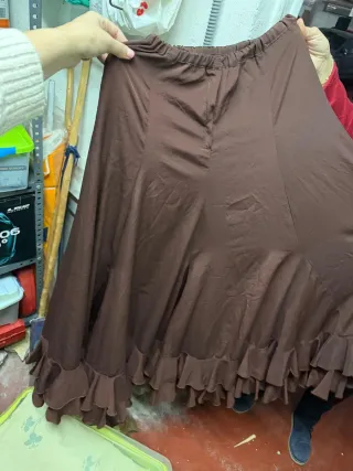 Falda flamenca marrón