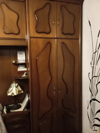 Mueble puente con mesitas y escritorio