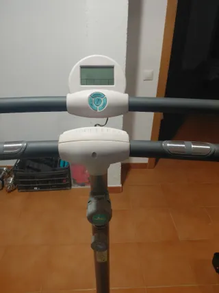 Bicicleta Estática Doymos Azul y Gris