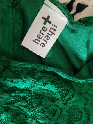 Vestido verde con flores here+there