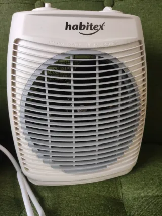 Calefactor Vertical Habitex E322 2000W