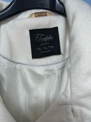 Gabardina Zara Blanca