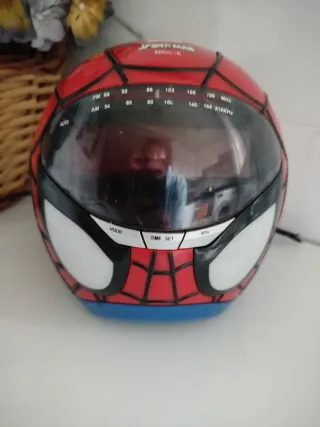 Radio Reloj Spiderman Proyector Luz  reloj a techo