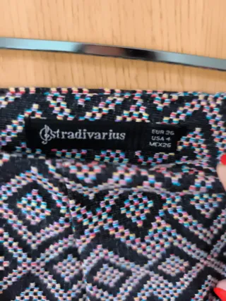 Falda Stradivarius Talla 36