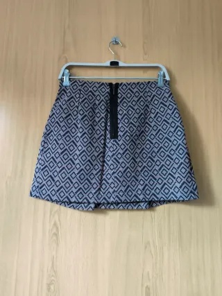 Falda Stradivarius Talla 36