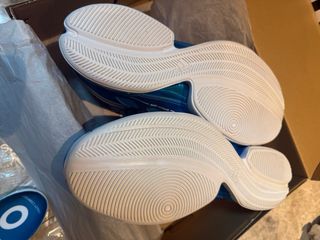 Baloncesto Adidas t. 47-1/3