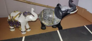 Pareja de elefantes decorativos