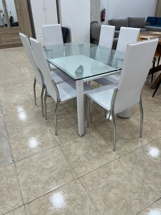 Mesa Comedor Cristal y revistero con 6 Sillas