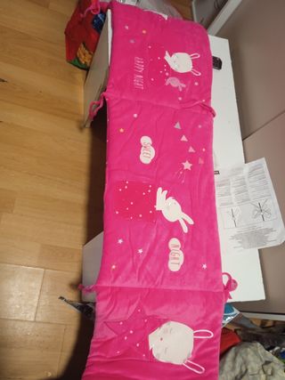 Chichonera cuna rosa Kiabi