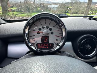 MINI Cooper Nacional Cabrio / Roadster