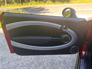 MINI Cooper Nacional Cabrio / Roadster