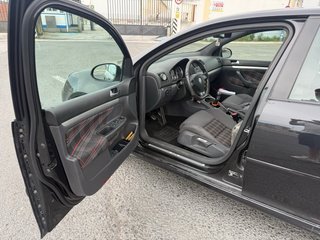 Volkswagen Golf Gti V