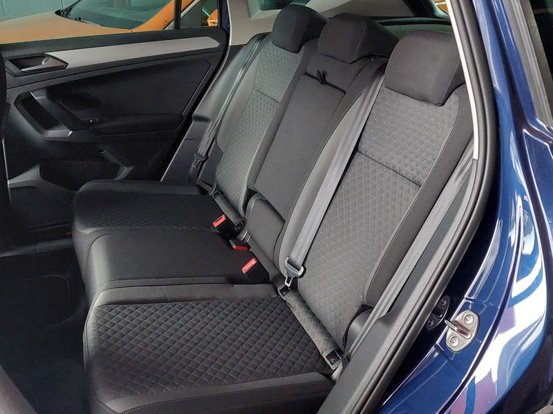 Volkswagen Tiguan 2019, foto 23