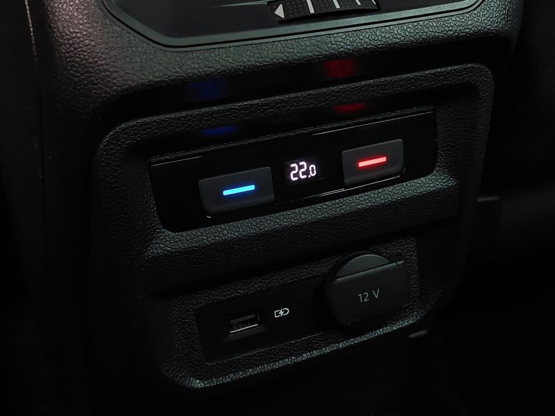 Volkswagen Tiguan 2019, foto 26