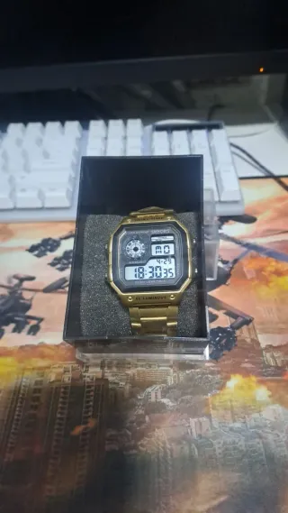 Reloj SHHORS Digital Dorado y Negro