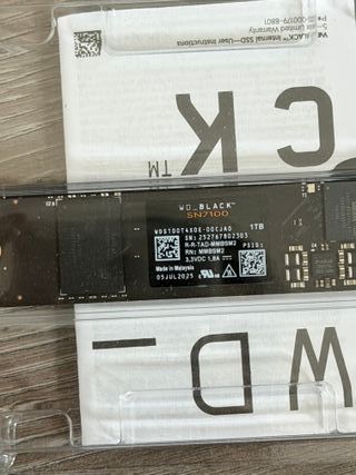 WD_BLACK SN7100 NVMe SSD 1TB
