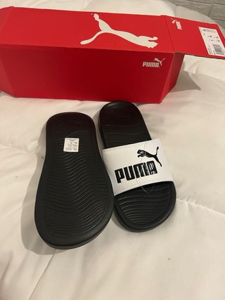 Sandalias Puma Blancas y Negras
