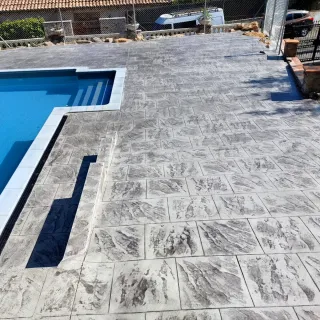 Hormigón impreso y fachada