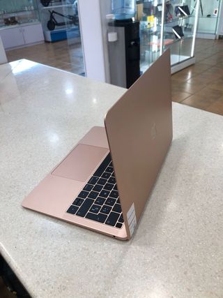 Macbook Air Retina 2019 8 gb