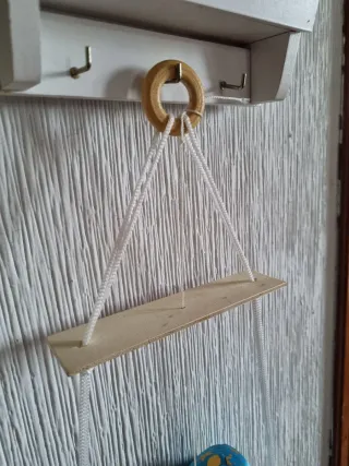 Payaso de Porcelana con columpio