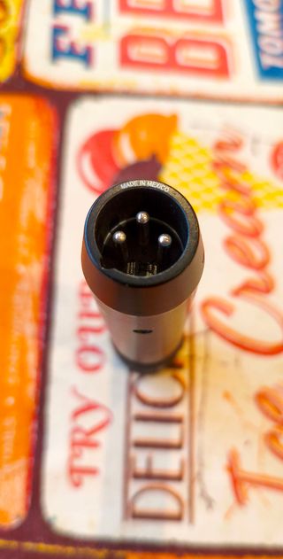 Shure PGA81 Micrófono condensador cardioide