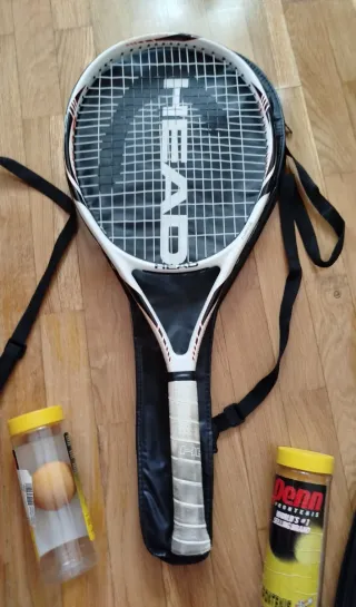 Lote 4 Raquetas Frontón y Accesorios