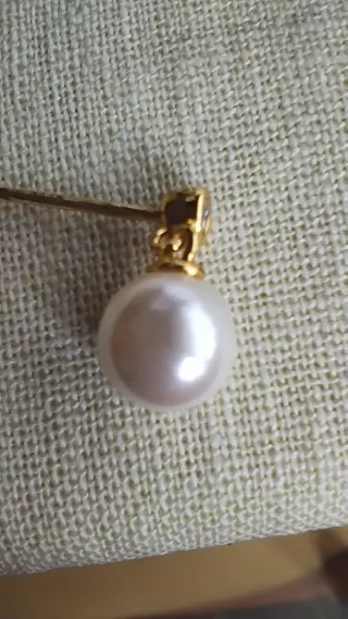 Pendientes Pandora Perla y Circonita Dorados