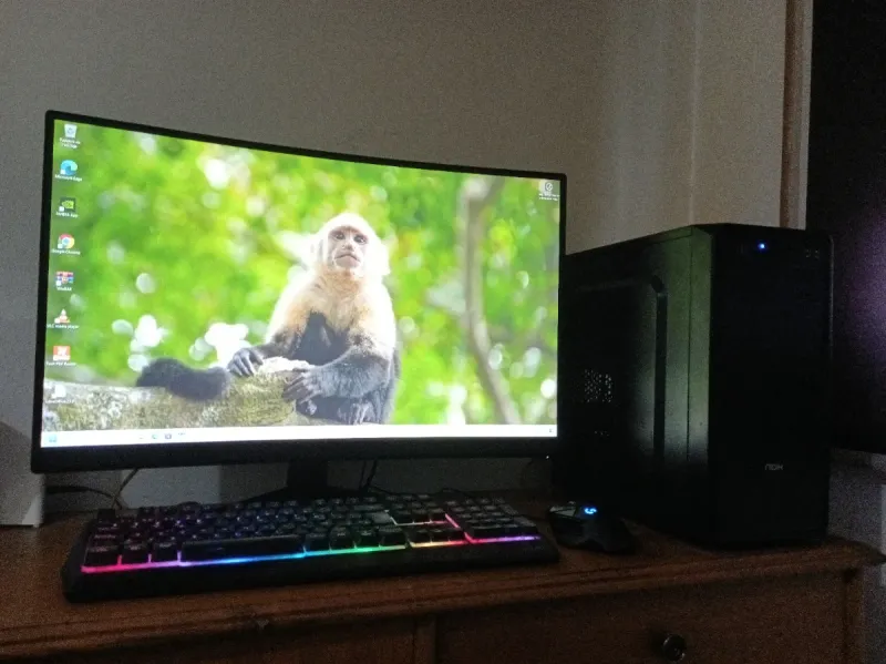 PC Gaming Ryzen 7 / 16GB / GTX 1650 / SSD NVMe
