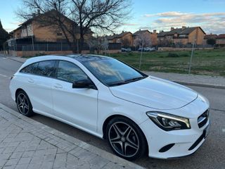 MERCEDES CLA SHOOTING BRAKE 220 CDI AMG