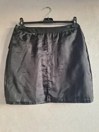 Gonna in vera pelle nera