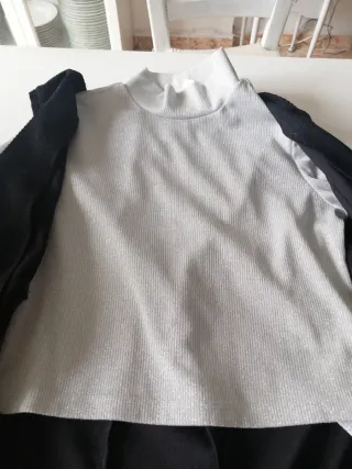 Conjunto top, pantalón y chaleco