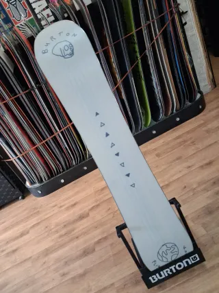 Tabla Snowboard 156 Burton flight attendant