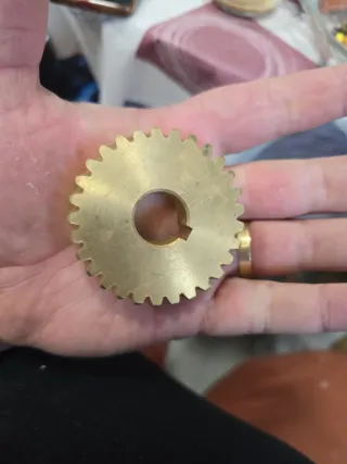 Engranaje de Cobre para Máquina Cortadora 747