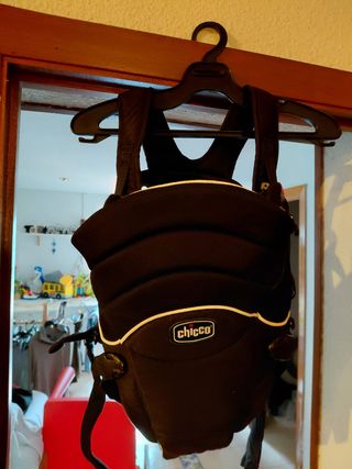 Mochila Portabebés Chicco Negra